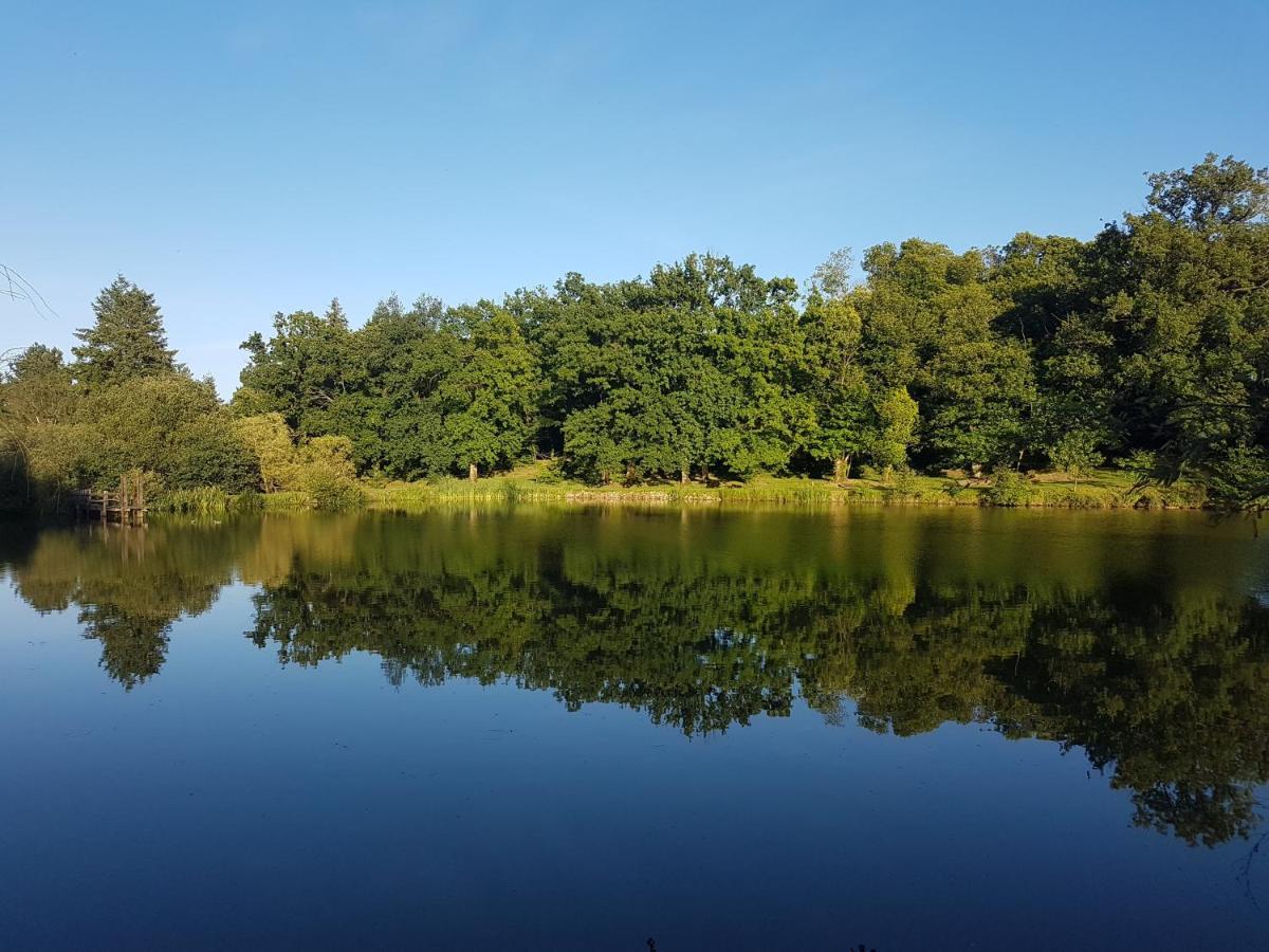 Camping De La Chagnee Saint-Aubin-le-Cloud Eksteriør bilde