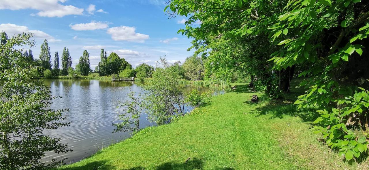 Camping De La Chagnee Saint-Aubin-le-Cloud Eksteriør bilde